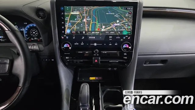 Toyota Alphard — Фото автомобиля 27