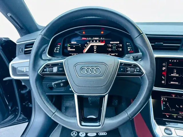 Audi A7L — Фото автомобиля 8