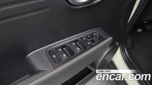 Hyundai Casper Casper Turbo Essential — Фото автомобиля 25