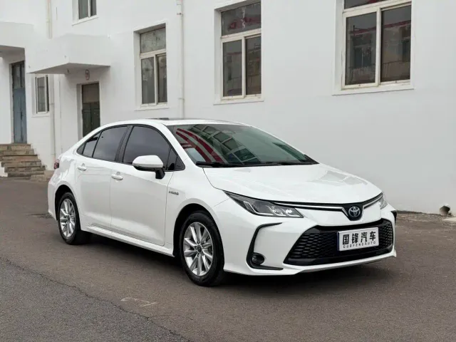 Toyota Corolla — Фото автомобиля 3
