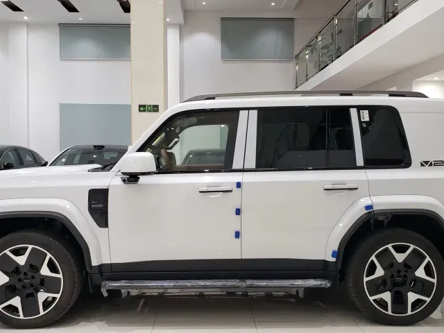 iCAR V27 — Фото автомобиля 14