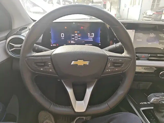 Chevrolet Monza — Фото автомобиля 10