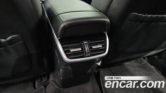 Hyundai Grandeur New — Фото автомобиля 30
