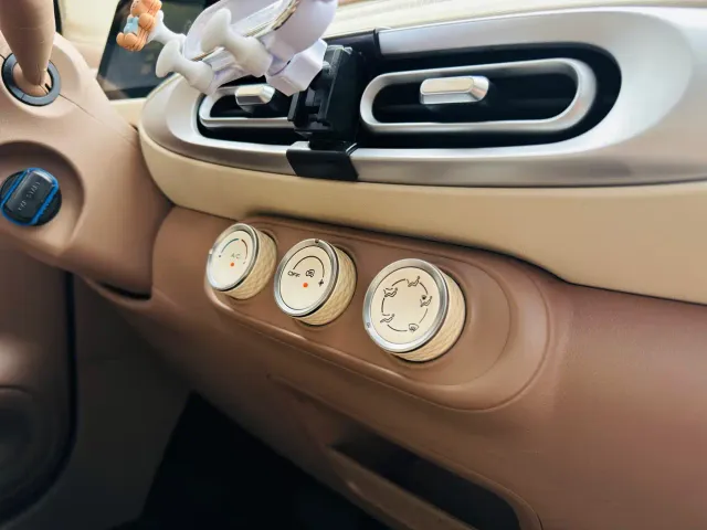 Wuling Hongguang Mini EV — Фото автомобиля 11