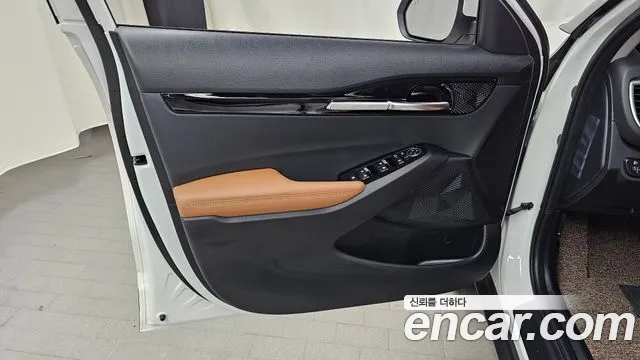 Kia Seltos New — Фото автомобиля 13