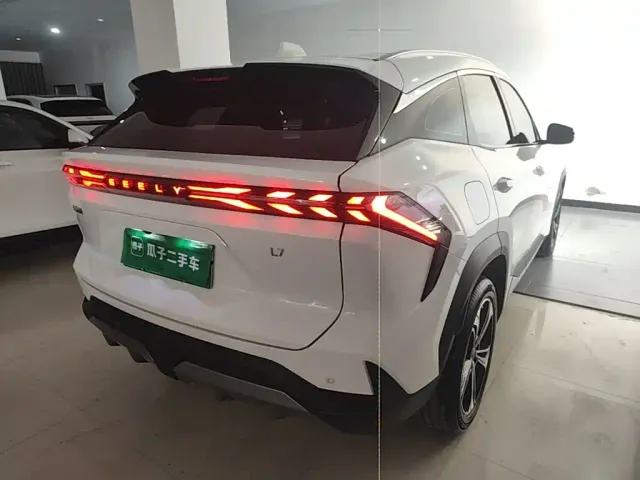 Geely Galaxy L7 — Фото автомобиля 6