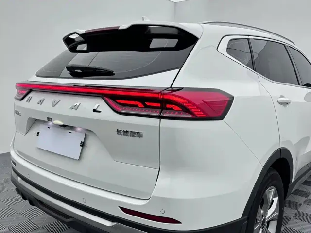 Haval H6 — Фото автомобиля 9