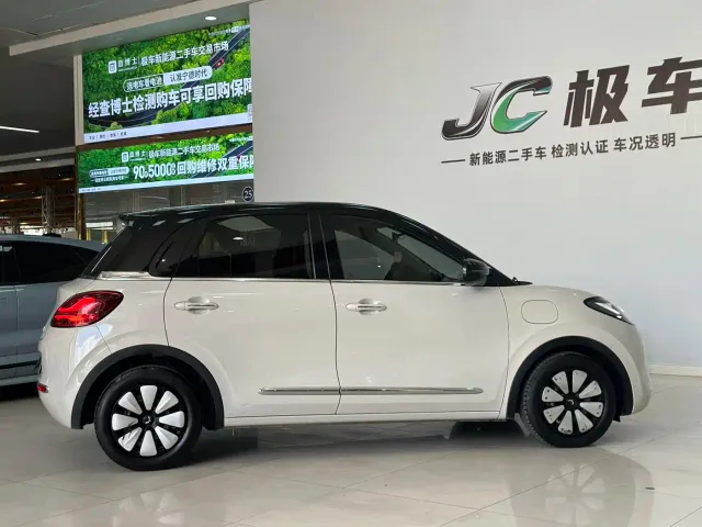 Wuling Bingo — Фото автомобиля 7
