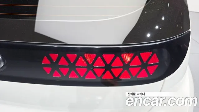 Hyundai Casper Casper Turbo Essential Light — Фото автомобиля 23