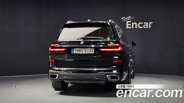 BMW X7 G07 — Фото автомобиля 4