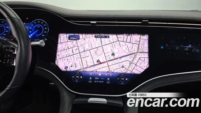 Mercedes-Benz EQS — Фото автомобиля 13