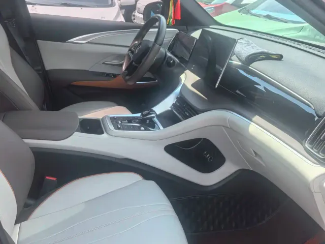 BYD Song Pro — Фото автомобиля 3