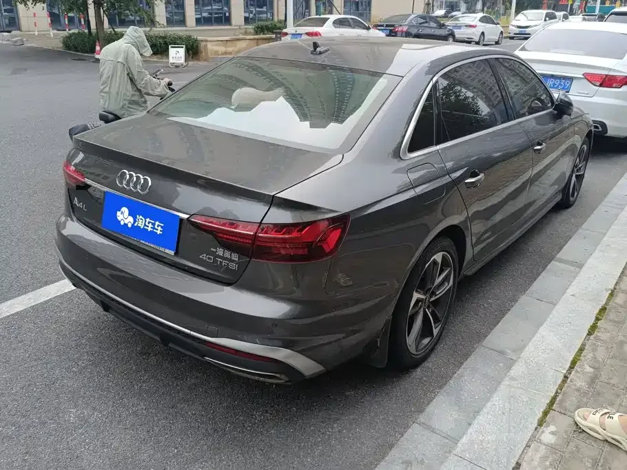 Audi Audi A4L 2023 40 TFSI Fashion Dynamic — Фото автомобиля 3
