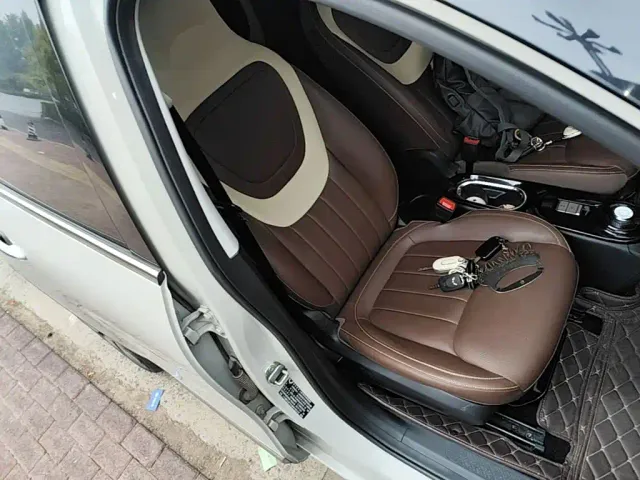 Wuling Bingo — Фото автомобиля 19