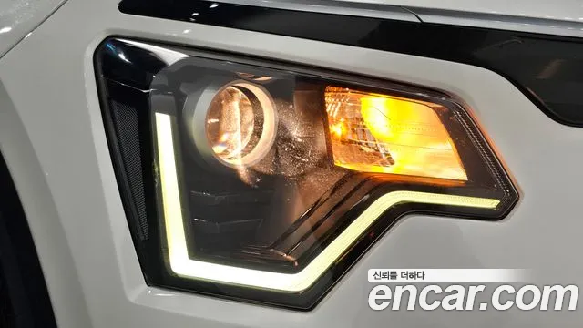 Kia Niro — Фото автомобиля 7