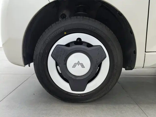 Wuling Hongguang Mini EV — Фото автомобиля 17