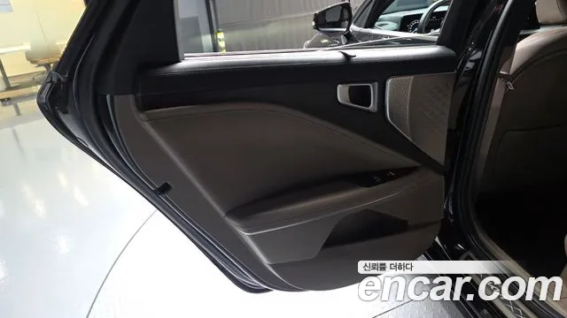 Kia K8 K8 Hybrid — Фото автомобиля 25