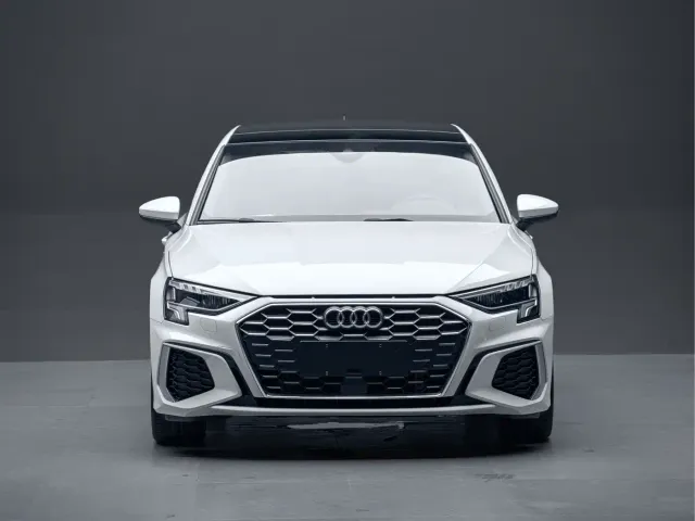 Audi A3 — Фото автомобиля 4