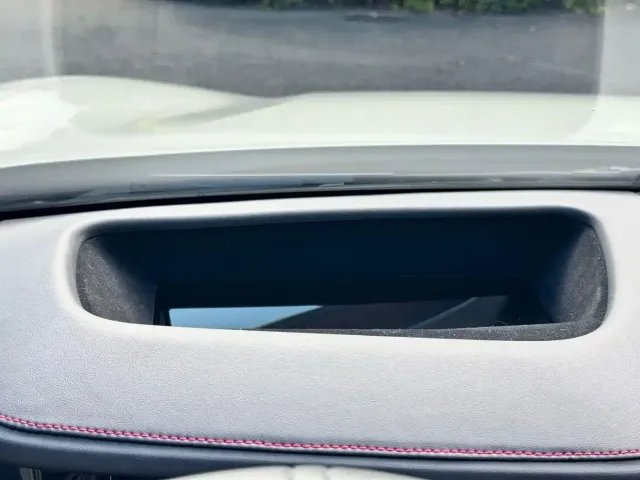 Xiaomi SU7 — Фото автомобиля 9
