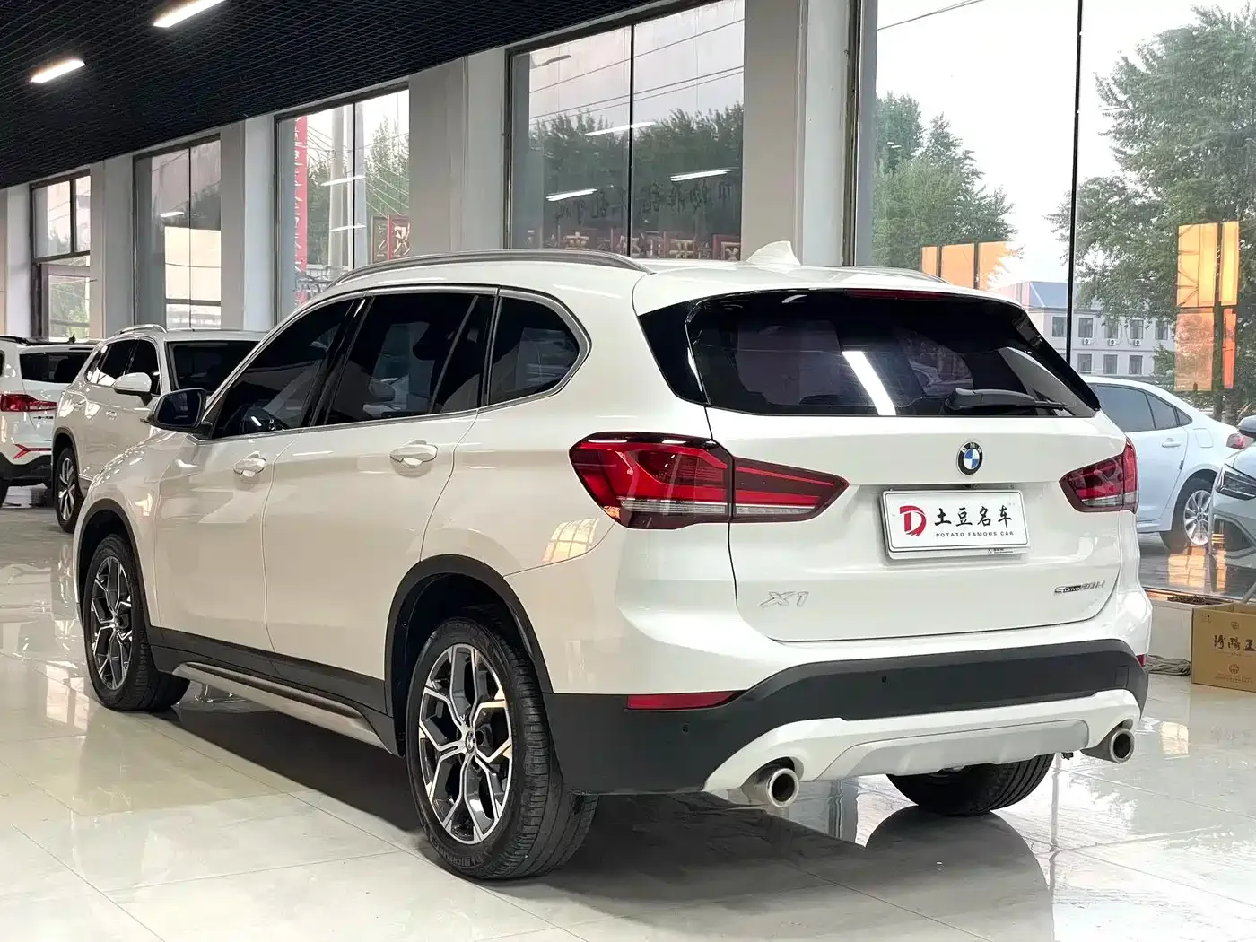 BMW BMW X1 2022 sDrive20Li Fashion — Фото автомобиля 4
