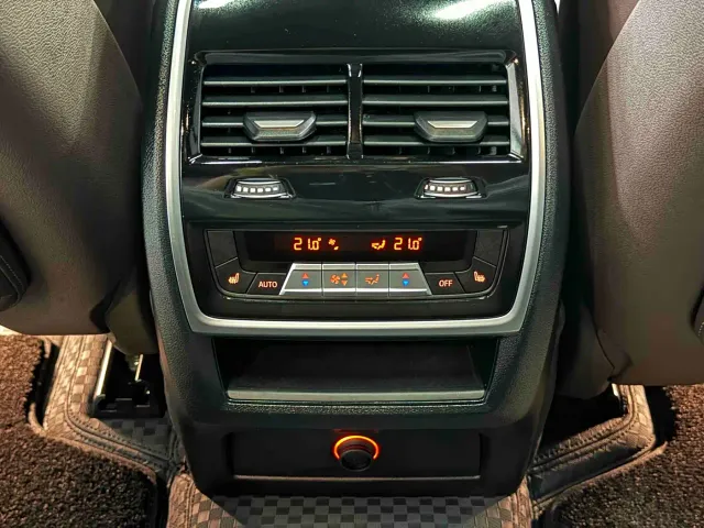 BMW X5 — Фото автомобиля 14