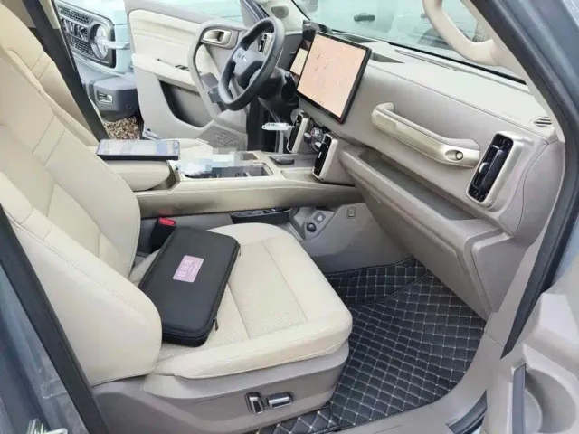 Haval Big Dog — Фото автомобиля 10