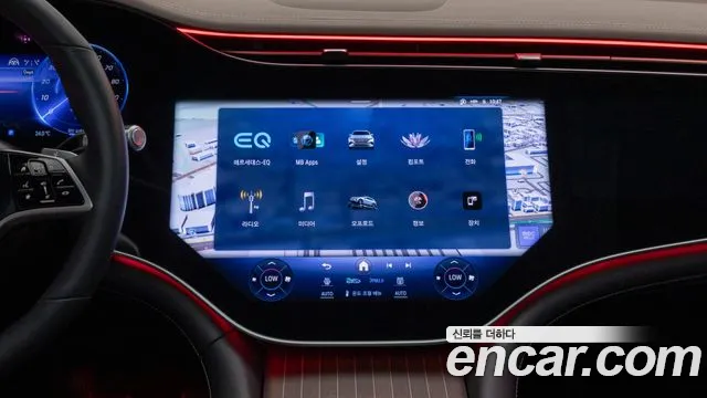 Mercedes-Benz EQS — Фото автомобиля 12