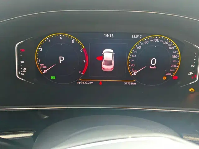 Volkswagen Passat — Фото автомобиля 14