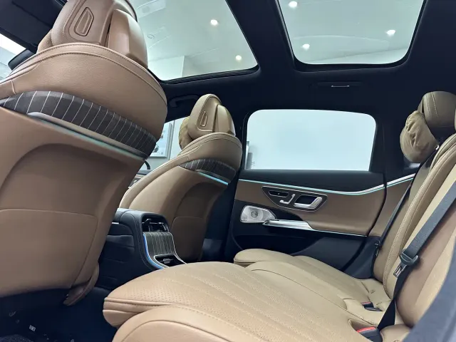 Mercedes-Benz E-Class — Фото автомобиля 15