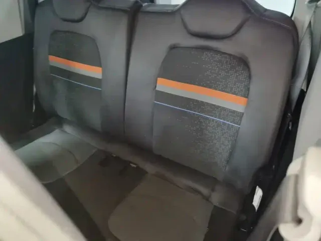 Wuling Hongguang Mini EV — Фото автомобиля 16