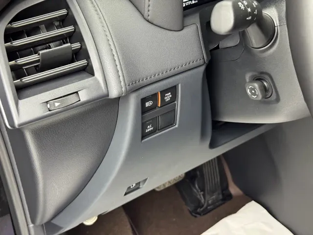 Toyota Vellfire — Фото автомобиля 7