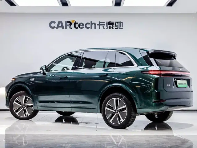 Li Auto L7 — Фото автомобиля 3