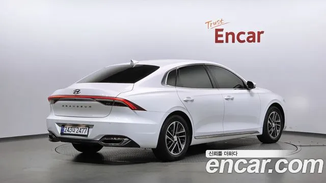 Hyundai Grandeur New — Фото автомобиля 2