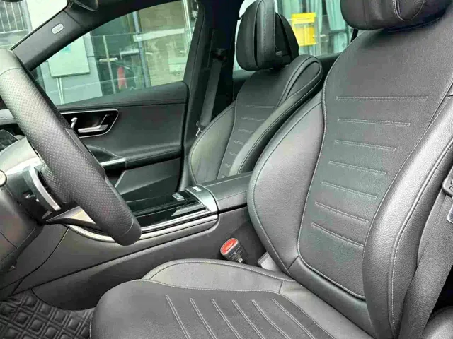 Mercedes-Benz C-Class — Фото автомобиля 9