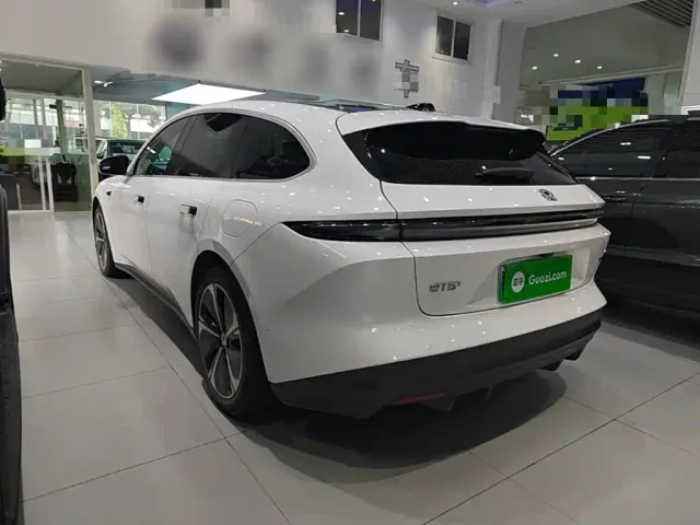 Nio ET5 Touring — Фото автомобиля 22