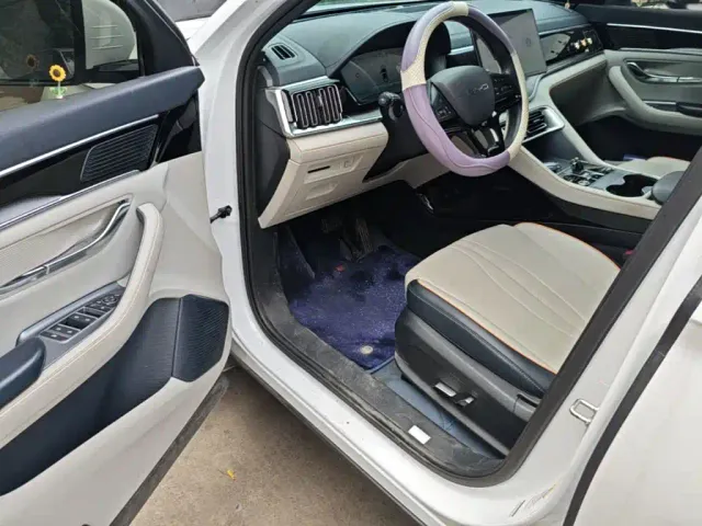 BYD Song PLUS — Фото автомобиля 15