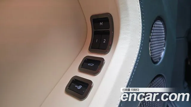 Bentley Continental — Фото автомобиля 25