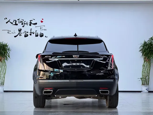 Cadillac XT5 — Фото автомобиля 18