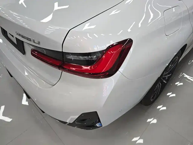 BMW 3 Series — Фото автомобиля 7