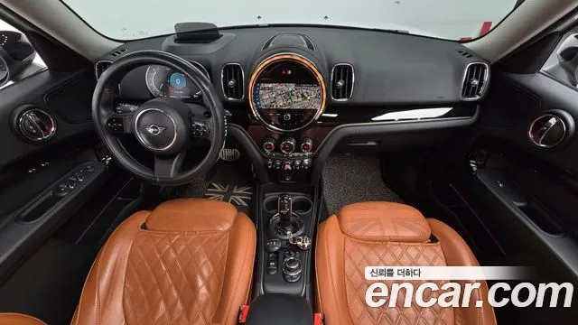 MINI Countryman — Фото автомобиля 7
