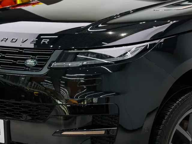 Land Rover Range Rover Sport — Фото автомобиля 8