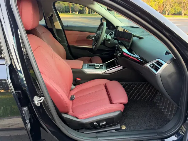 BMW 3 Series — Фото автомобиля 5