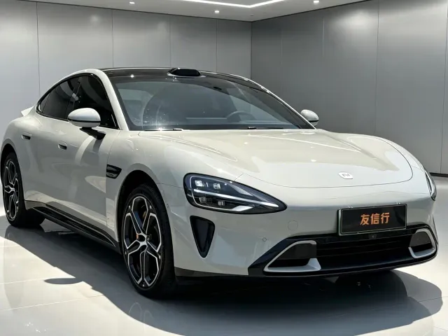Xiaomi SU7 — Фото автомобиля 3