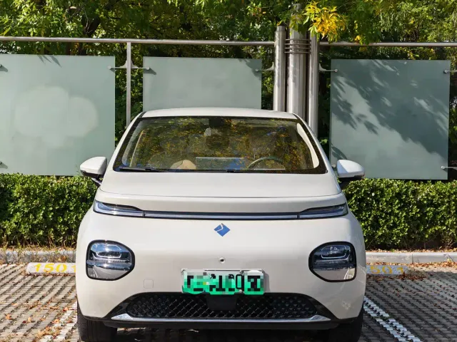 Baojun Cloud — Фото автомобиля 2