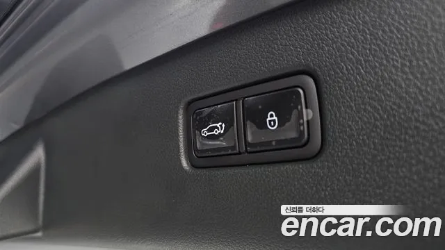 Genesis GV80 — Фото автомобиля 24