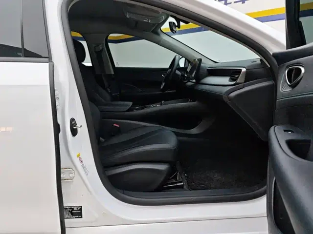 BYD Seal 05 DM-i — Фото автомобиля 8