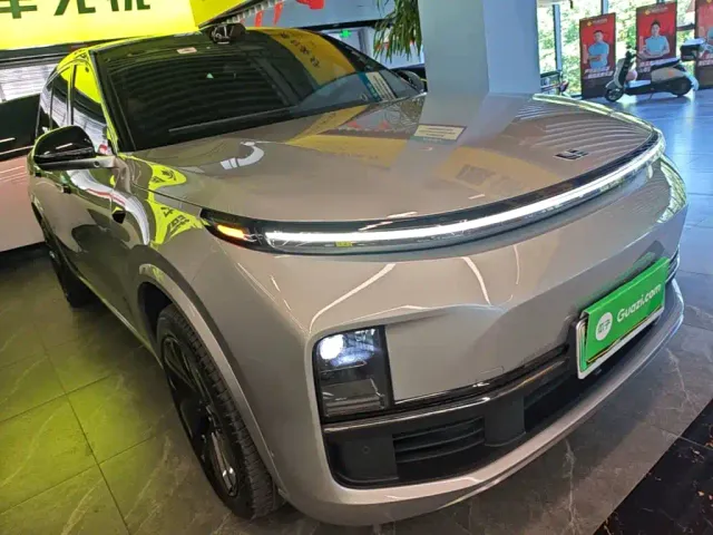 Li Auto L9 — Фото автомобиля 3