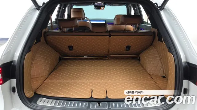 Genesis GV70 2.5T Бензин AWD — Фото автомобиля 18