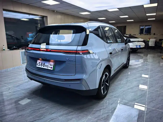 GAC Aion Y — Фото автомобиля 4