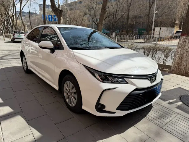 Toyota Corolla — Фото автомобиля 3
